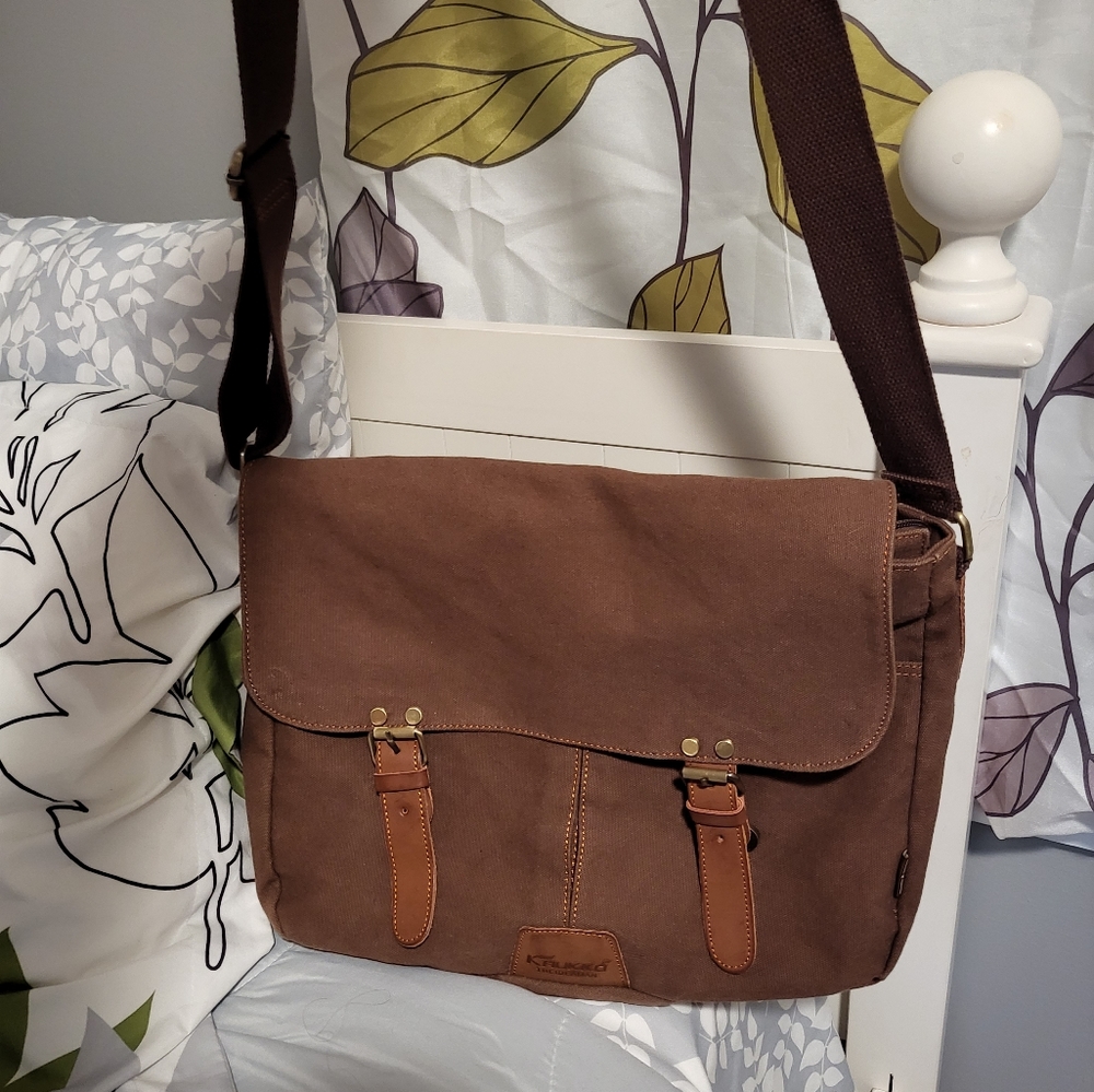 Crossbows backpack